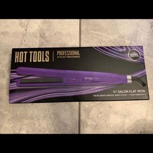 3/8th Inch Hot Tools Flat Iron. Brand new in box!